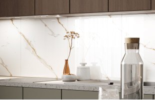 Calacatta sharp gold