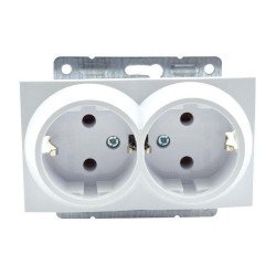 Розетка 2К+З двойная Mono Electric Despina/ Larissa 16A 250V винтовое подключение слоновая кость 500-000104-120